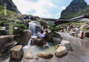 Khu tắm khoáng nóng Onsen